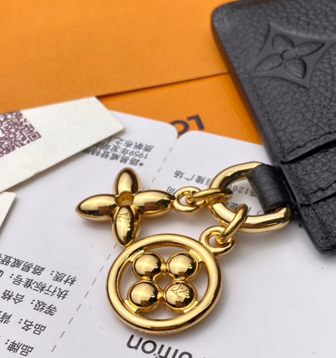 LV Charms Card Holder 10.2 x 7.3 x 0.3cm - 
