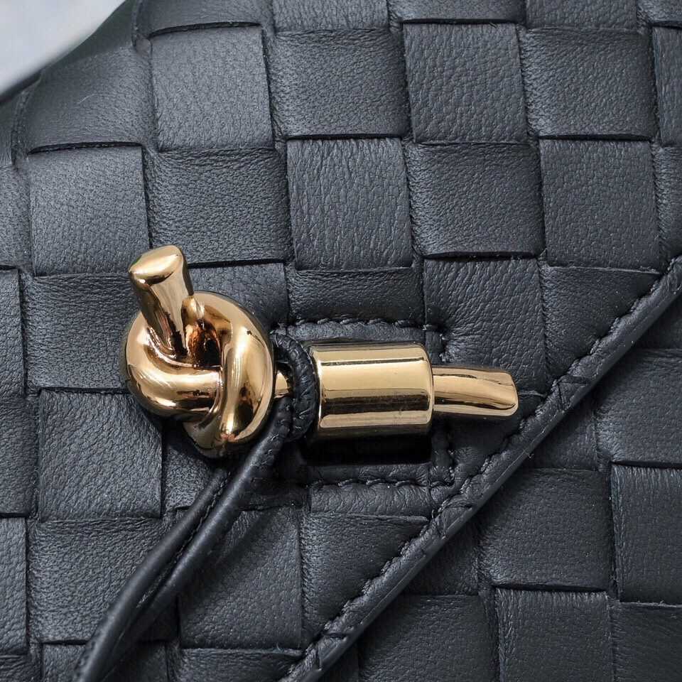 Bottega Veneta Mini Andiamo Cross-Body Bag - PerfectKickZ