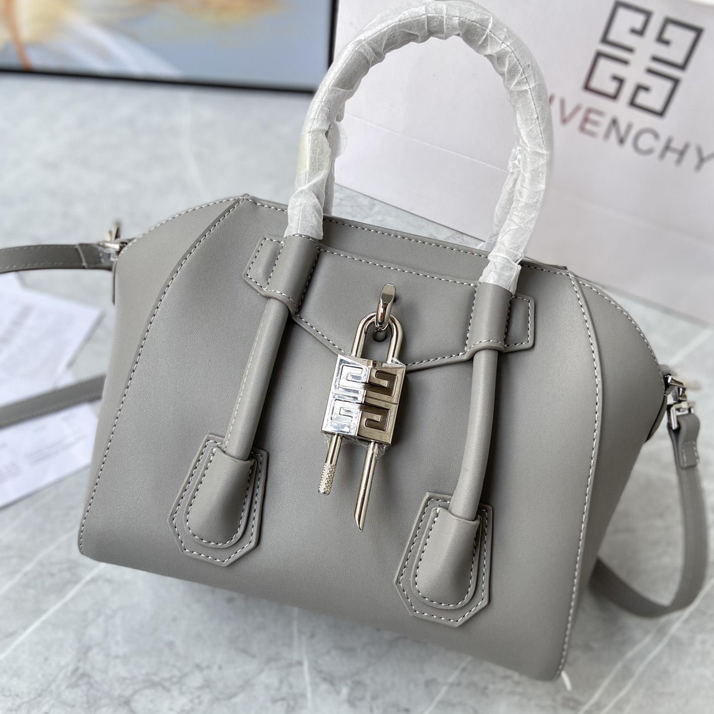 Givenchy Mini Antigona Lock Bag (23*27*13cm) - PerfectKickZ