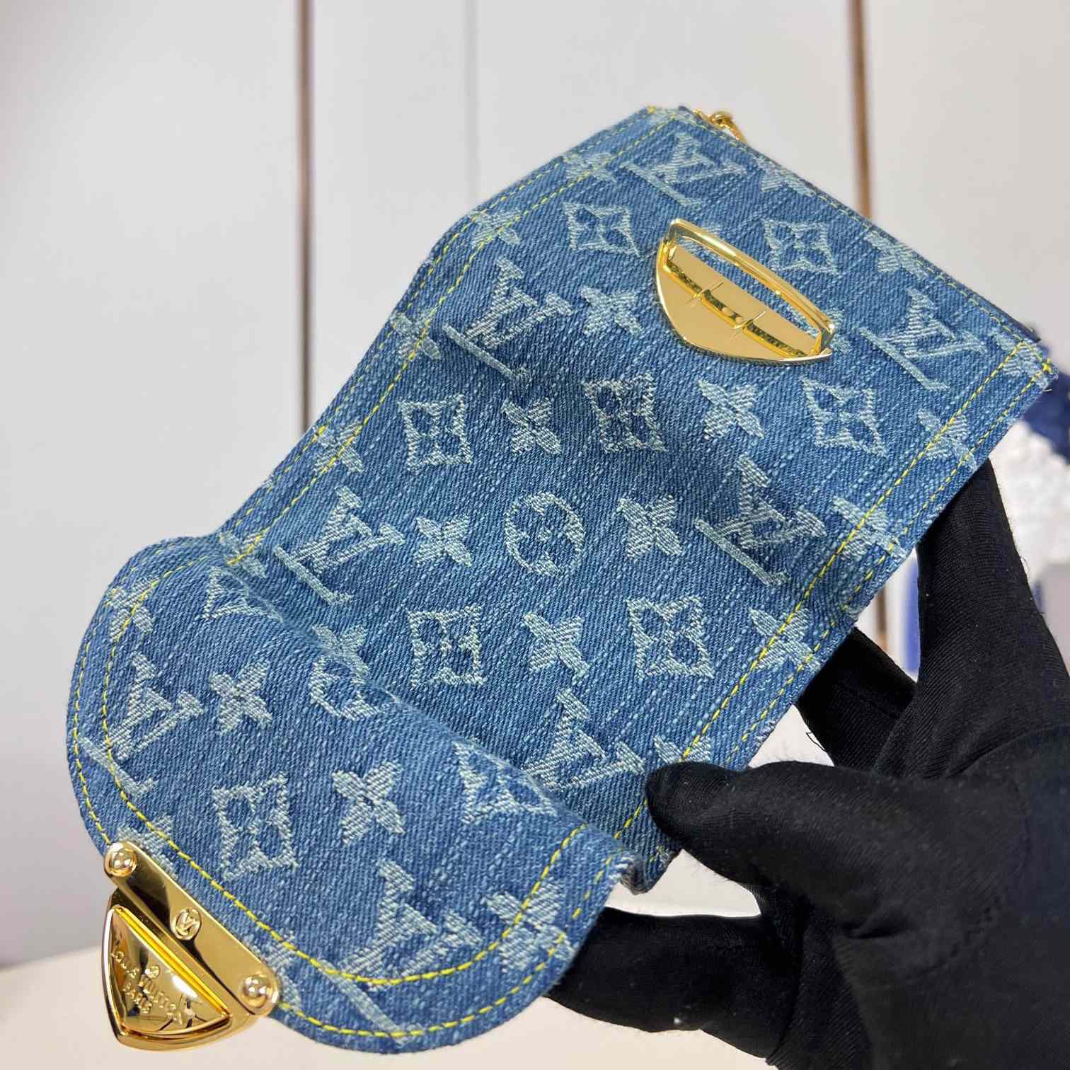 Louis Vuitton Victorine Wallet    M82959 - PerfectKickZ