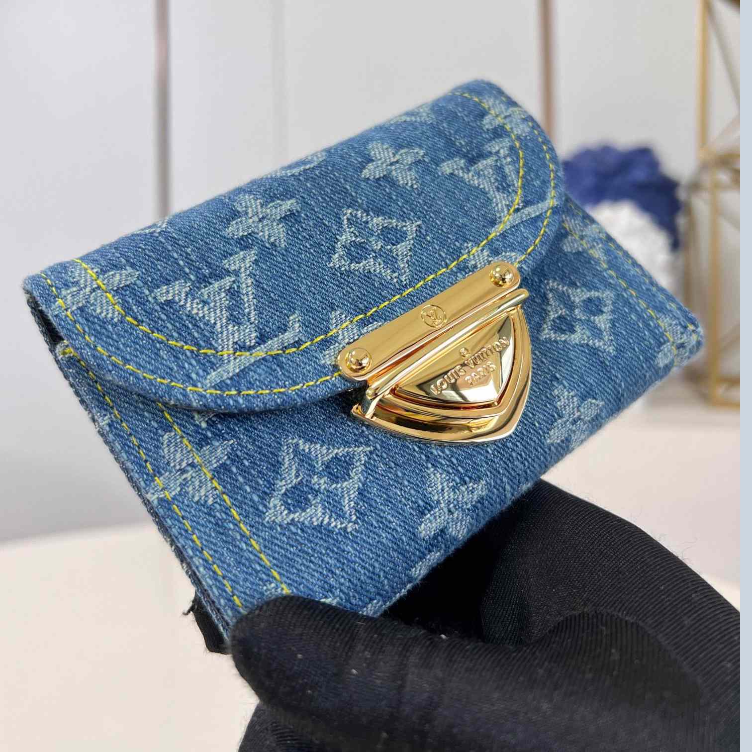 Louis Vuitton Victorine Wallet    M82959 - PerfectKickZ