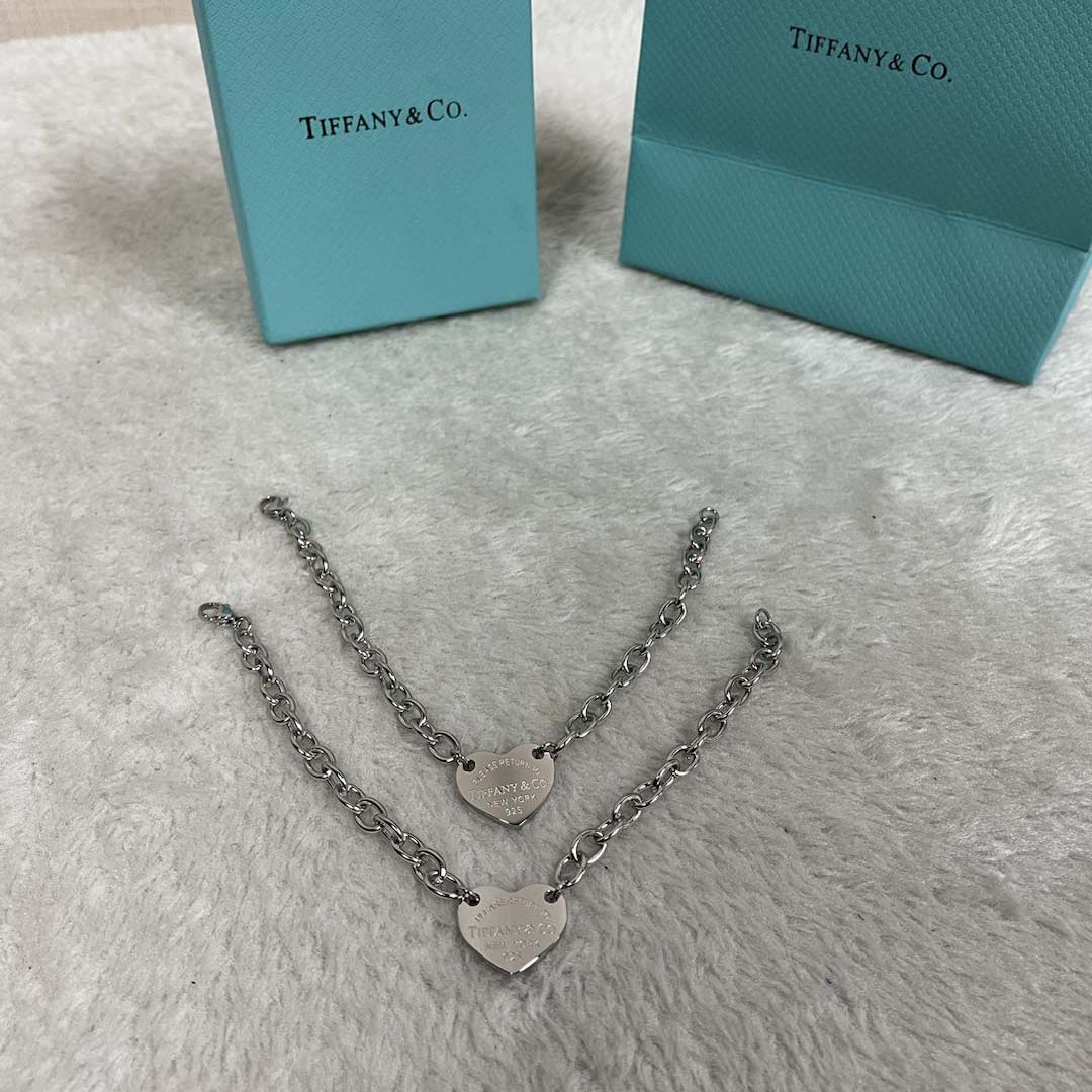 Tiffany&CO Full Heart Toggle Bracelet - PerfectKickZ