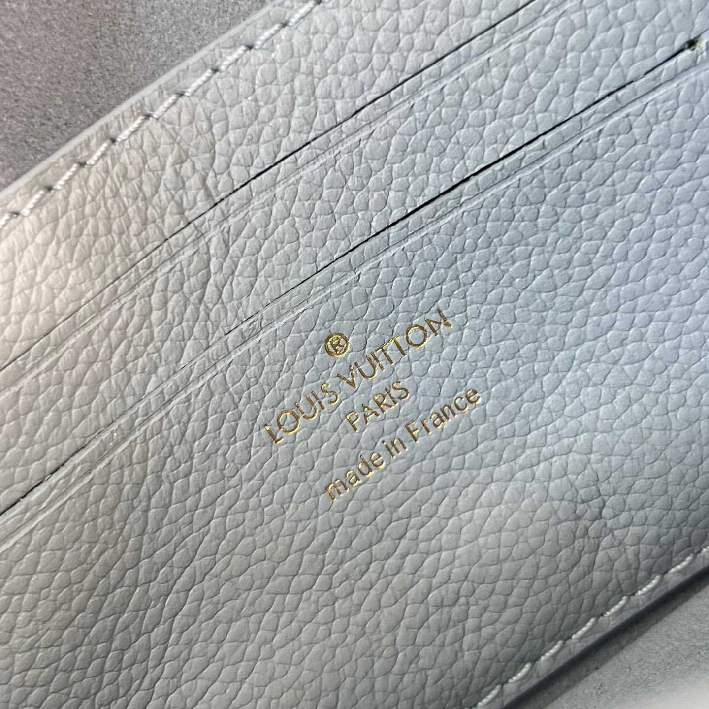 Louis Vuitton Wallet On Chain Lily    M83233 - PerfectKickZ