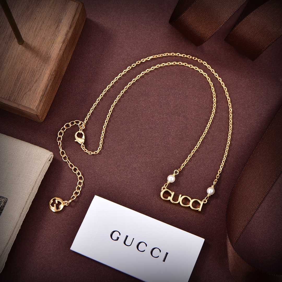 Gucci Letter Single Necklace - PerfectKickZ