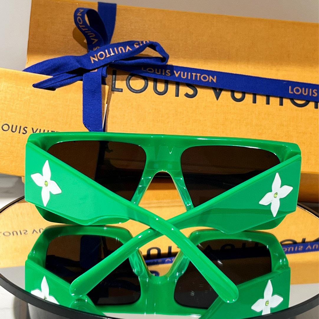 Louis Vuitton Sunglasses   Z2615W - PerfectKickZ