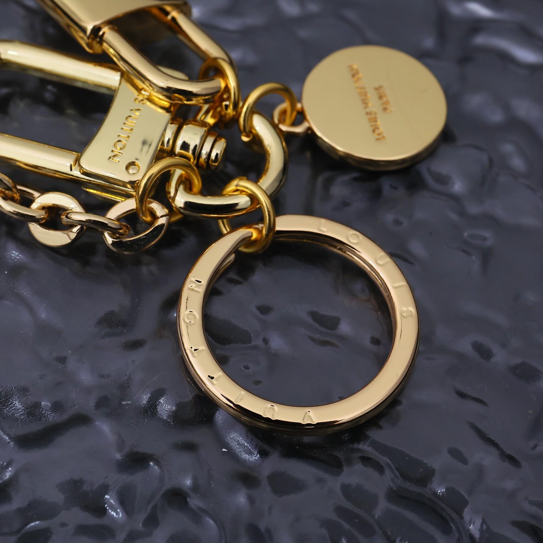 Louis Vuitton Cadenas Key Holder   M01425 - PerfectKickZ