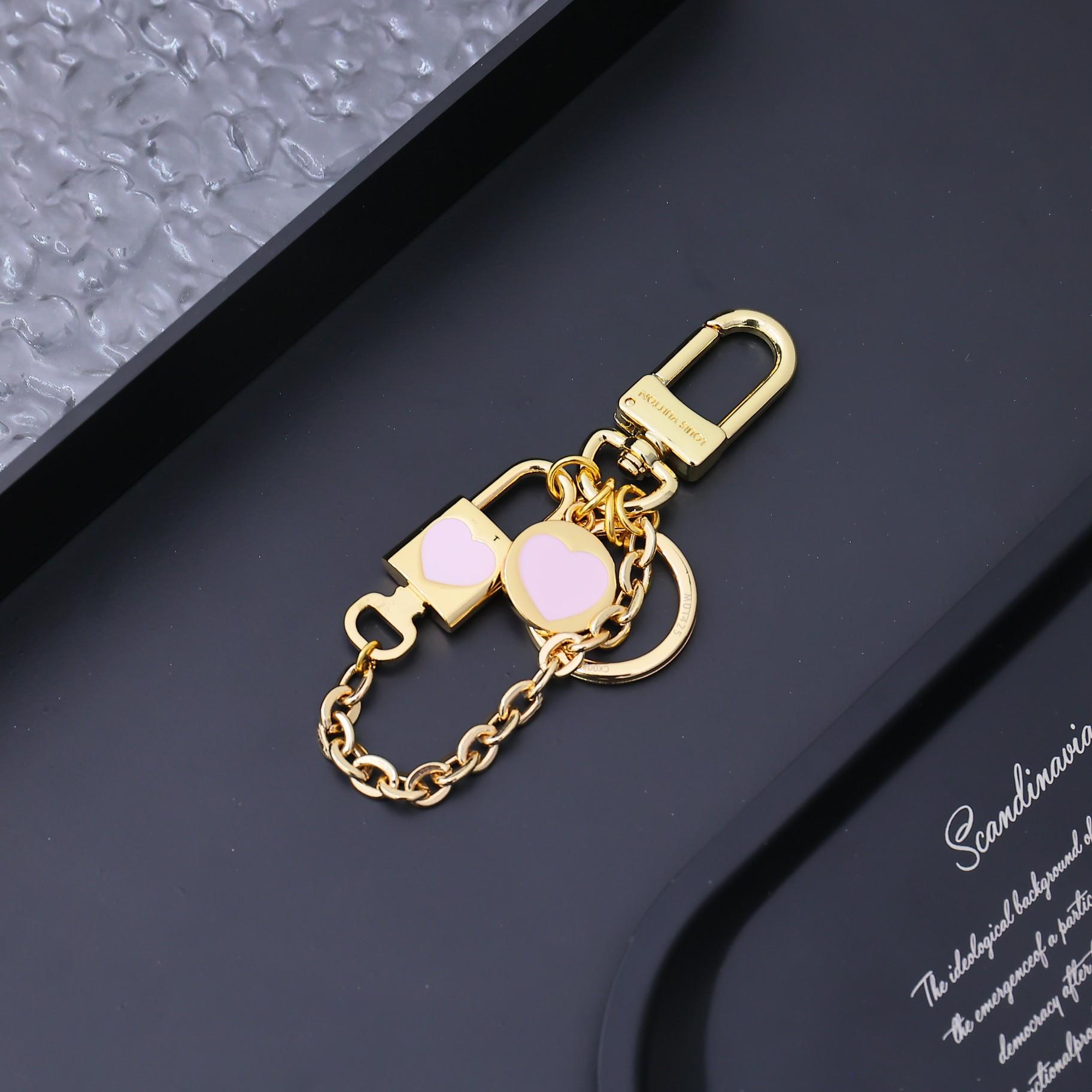 Louis Vuitton Cadenas Key Holder   M01425 - PerfectKickZ