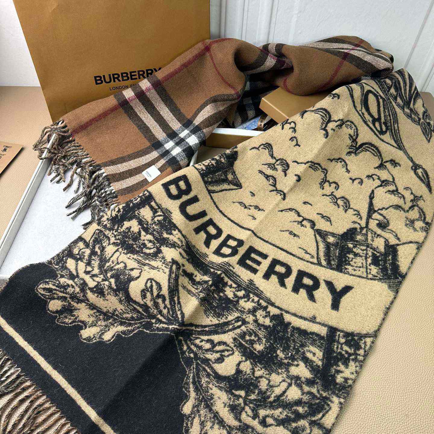 Burberry EKD Cashmere Reversible Scarf - PerfectKickZ