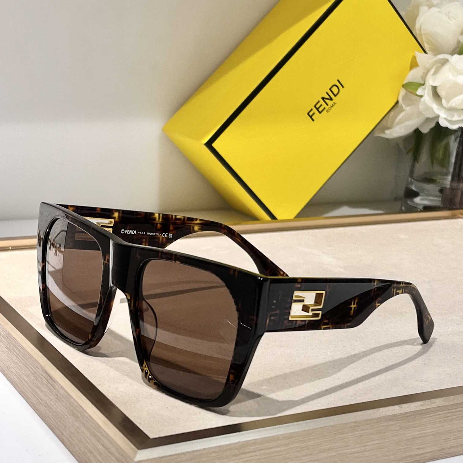 Fendi Baguette Havana Acetate Sunglasses - PerfectKickZ