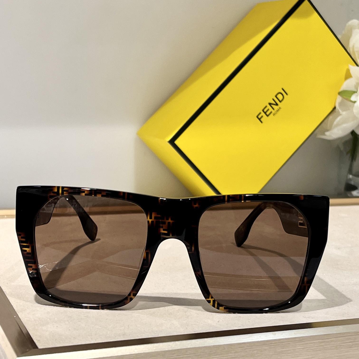 Fendi Baguette Havana Acetate Sunglasses - PerfectKickZ