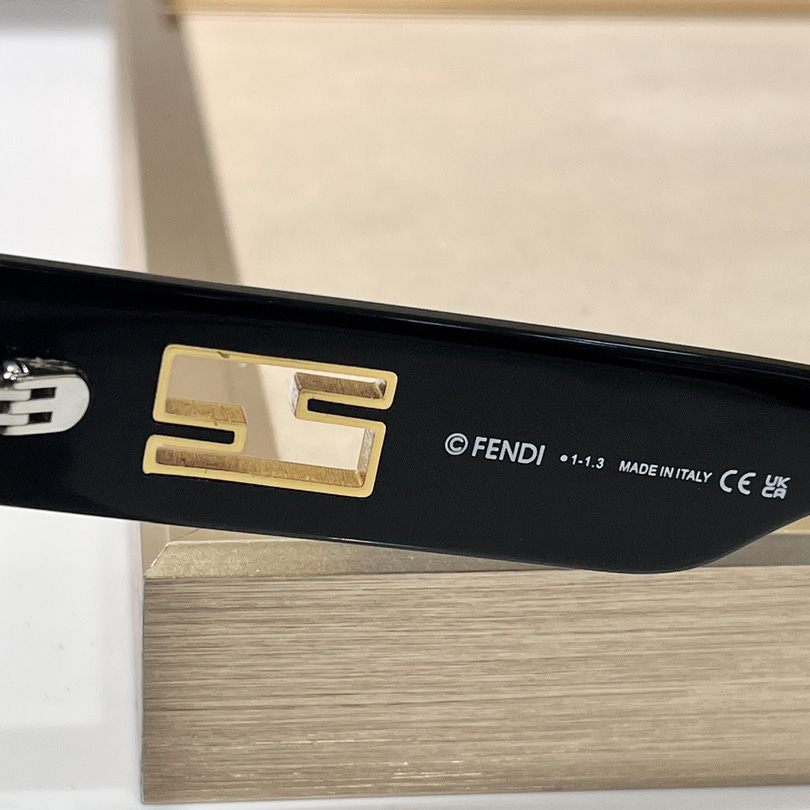Fendi Baguette Havana Acetate Sunglasses - PerfectKickZ