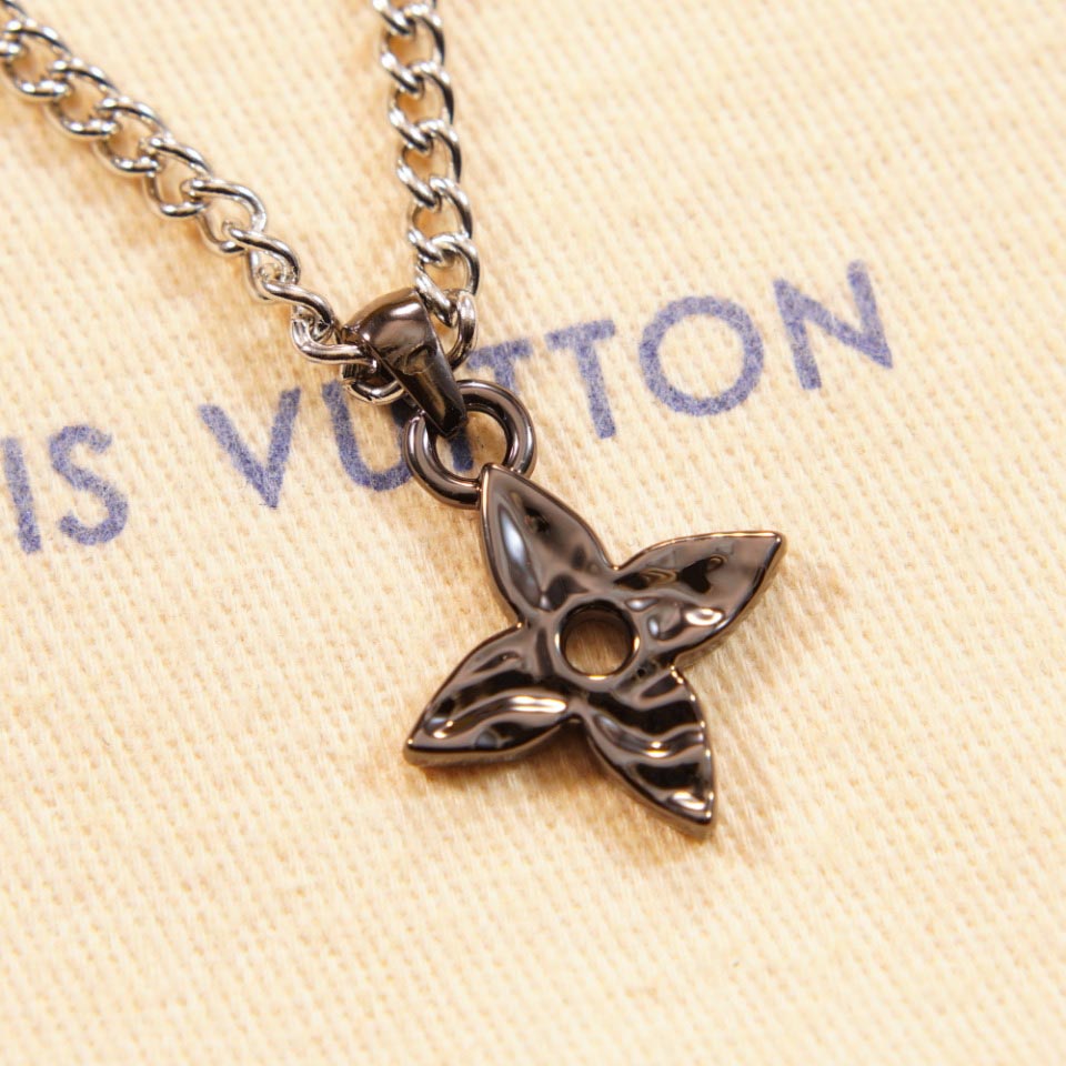 Louis Vuitton LV Liquid Pendant    M01410 - PerfectKickZ