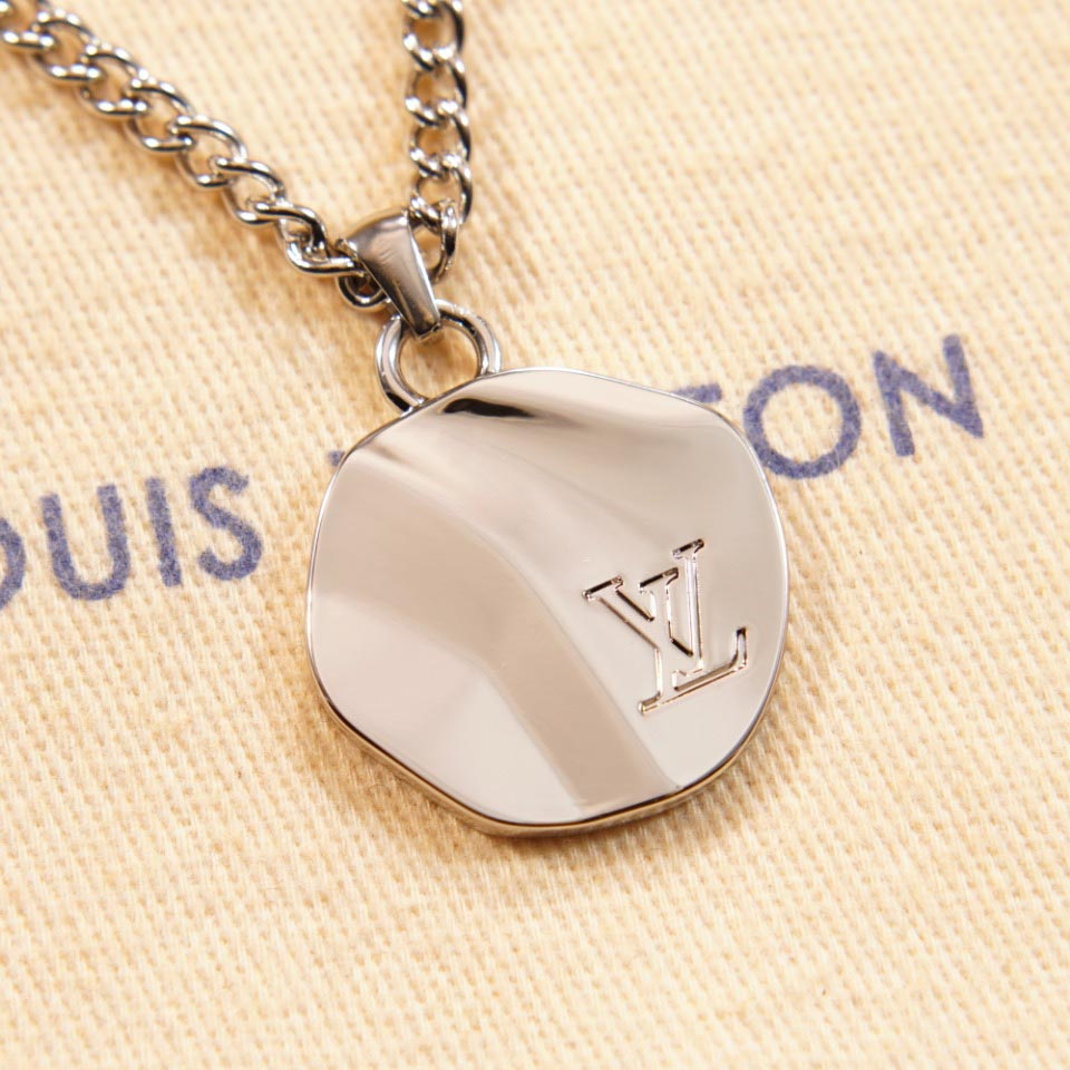 Louis Vuitton LV Liquid Pendant    M01410 - PerfectKickZ
