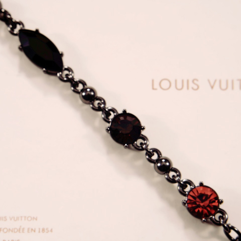 Louis Vuitton LV Light Bracelet   M1204A - PerfectKickZ