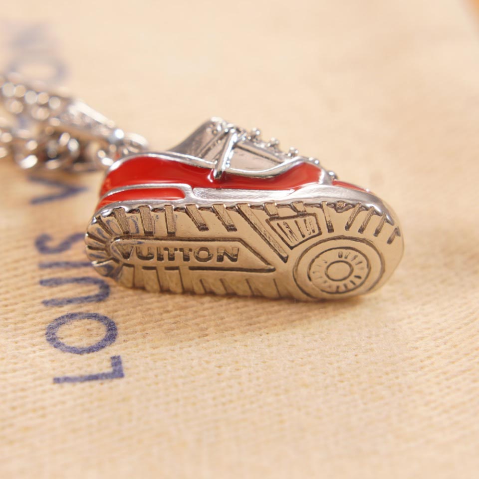 Louis Vuitton LV Trainer Necklace    M01407 - PerfectKickZ