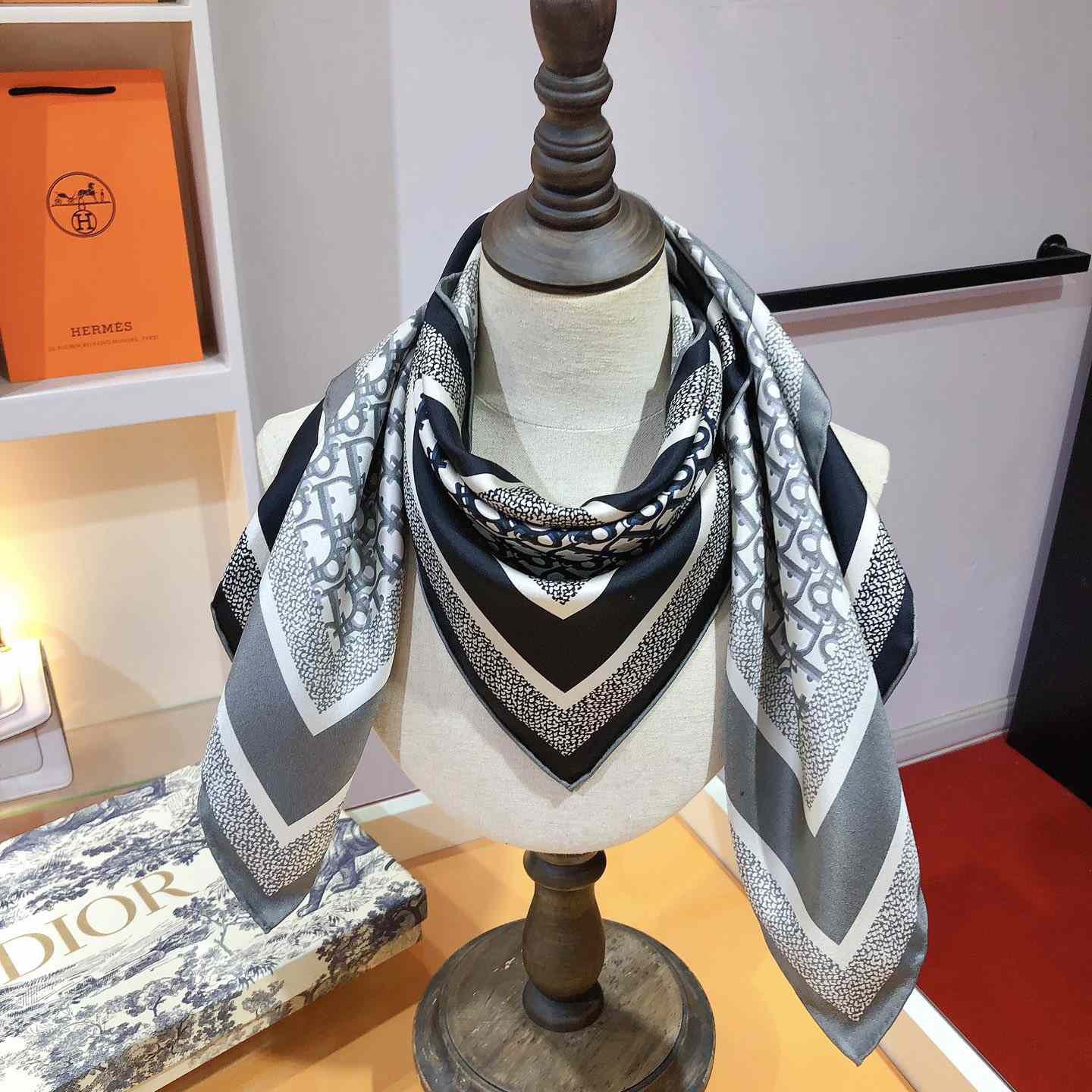 Dior Oblique Diortwin 90 Square Scarf - PerfectKickZ