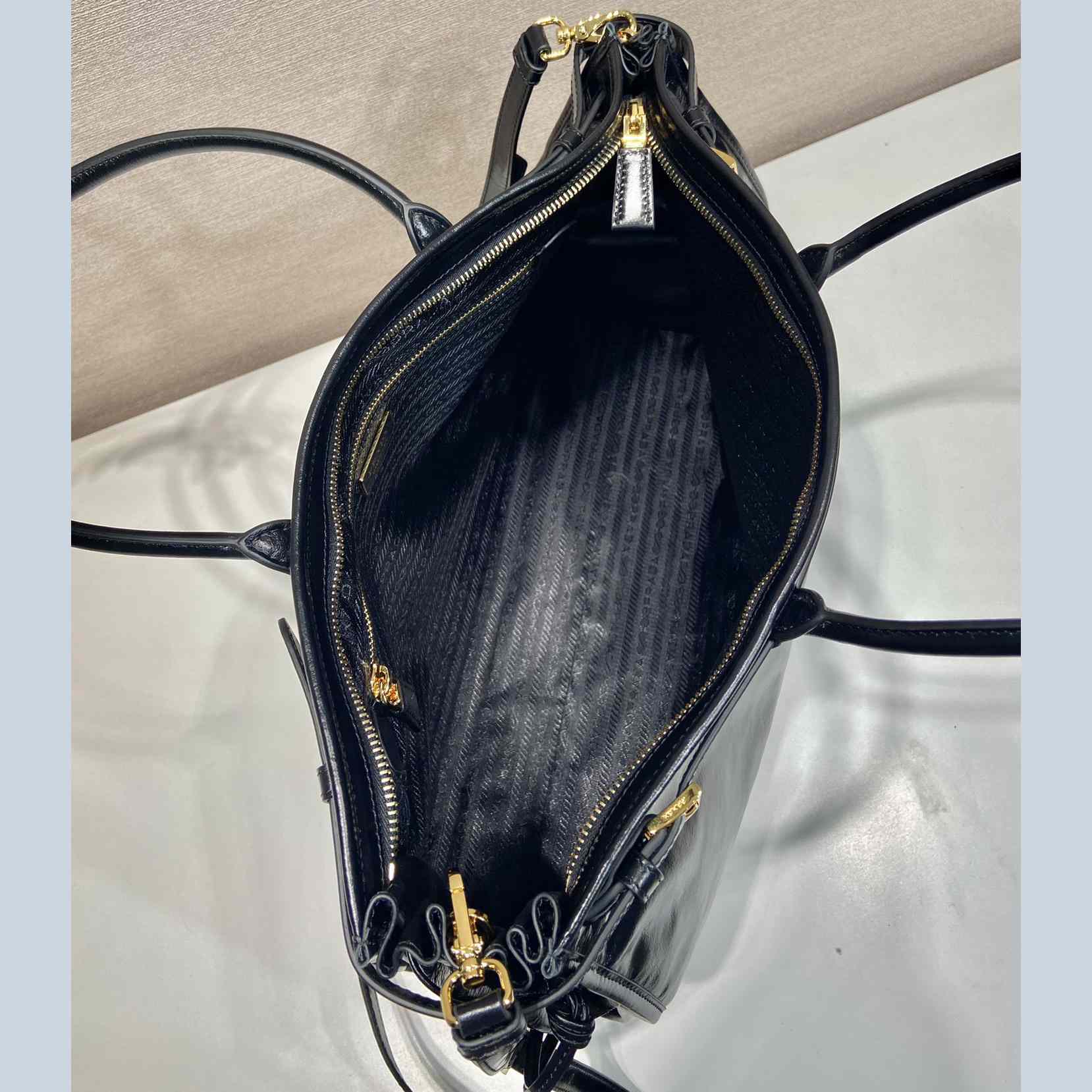 Prada Large Leather Handbag - PerfectKickZ