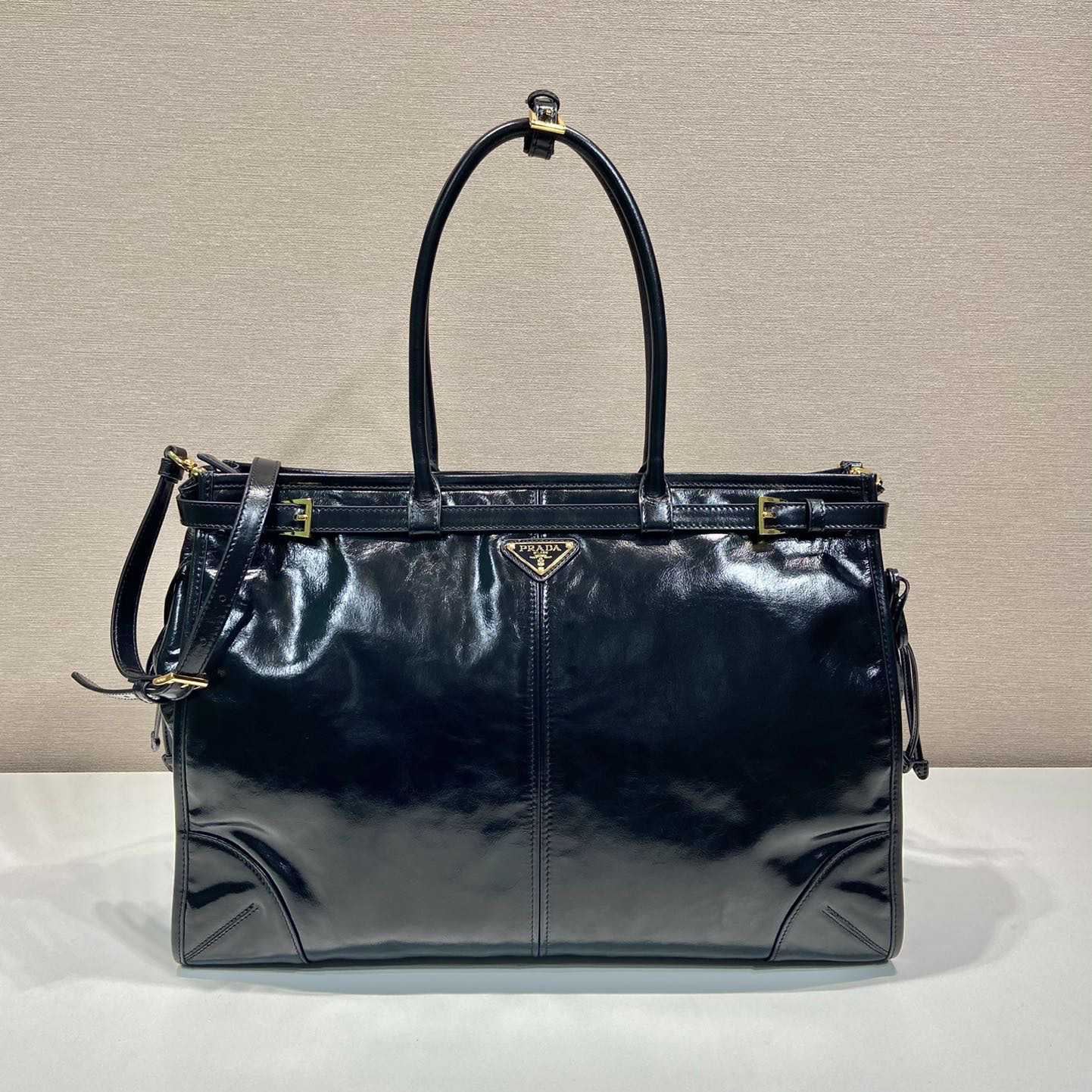 Prada Large Leather Handbag - PerfectKickZ