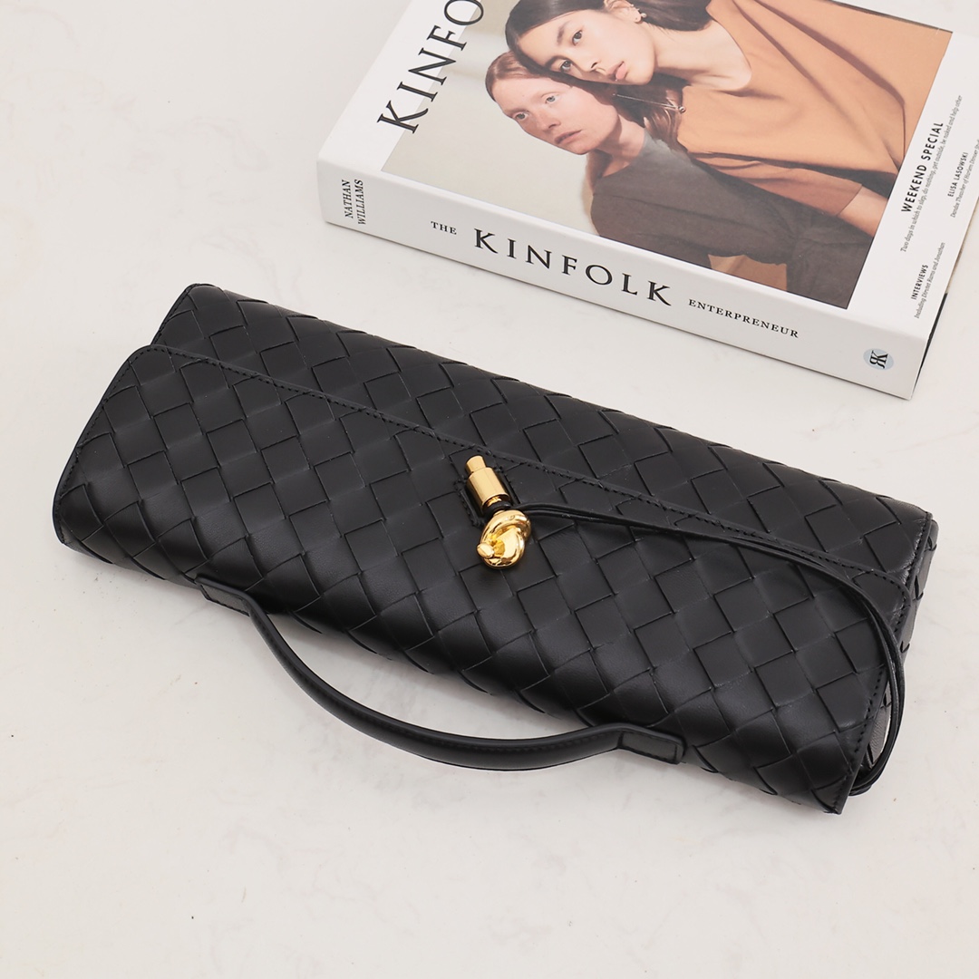 Bottega Veneta Long Clutch Andiamo With Handle - PerfectKickZ