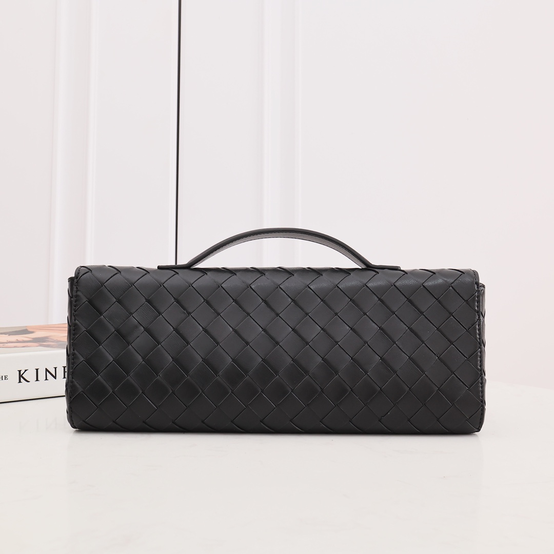 Bottega Veneta Long Clutch Andiamo With Handle - PerfectKickZ
