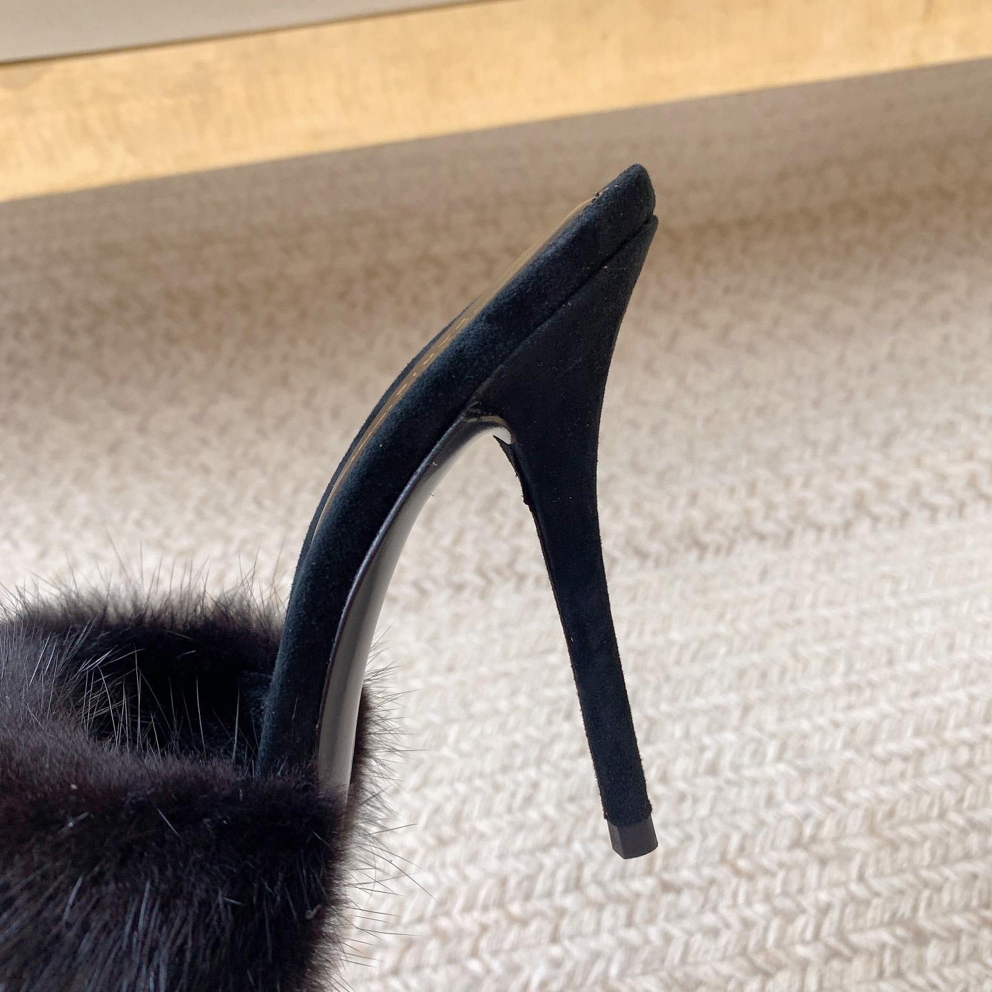 Saint Laurent LA 16 Mules In Animal-Free Fur And Suede  - 