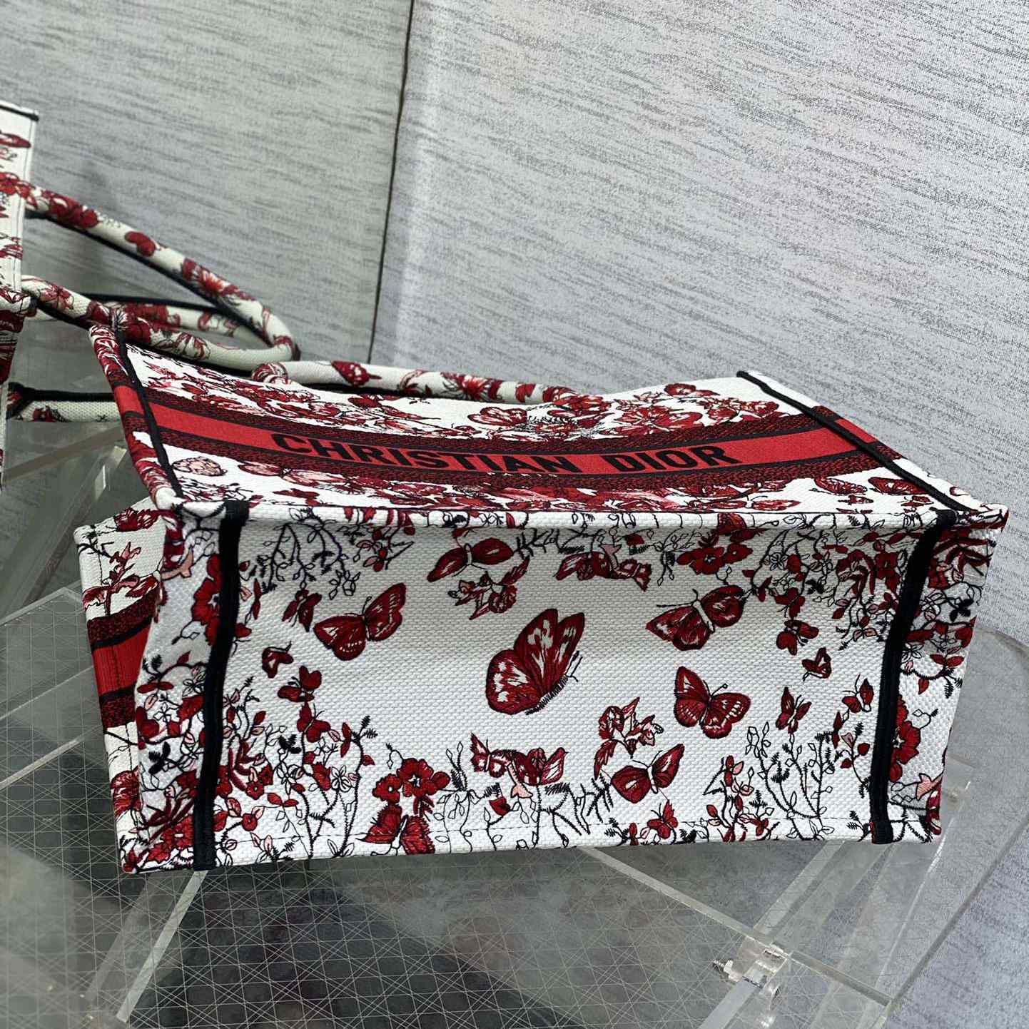 Dior Medium Dior Book Tote - PerfectKickZ