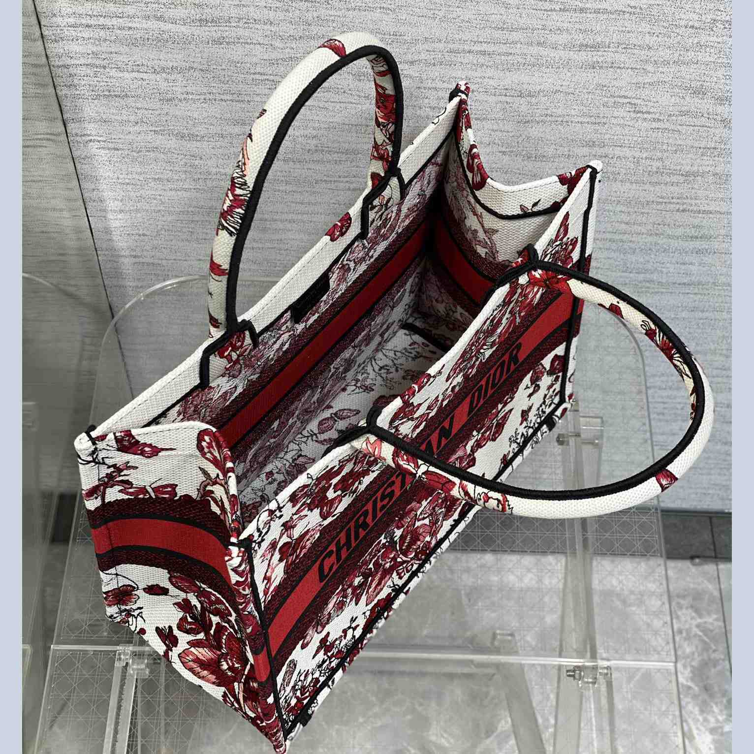 Dior Medium Dior Book Tote - PerfectKickZ