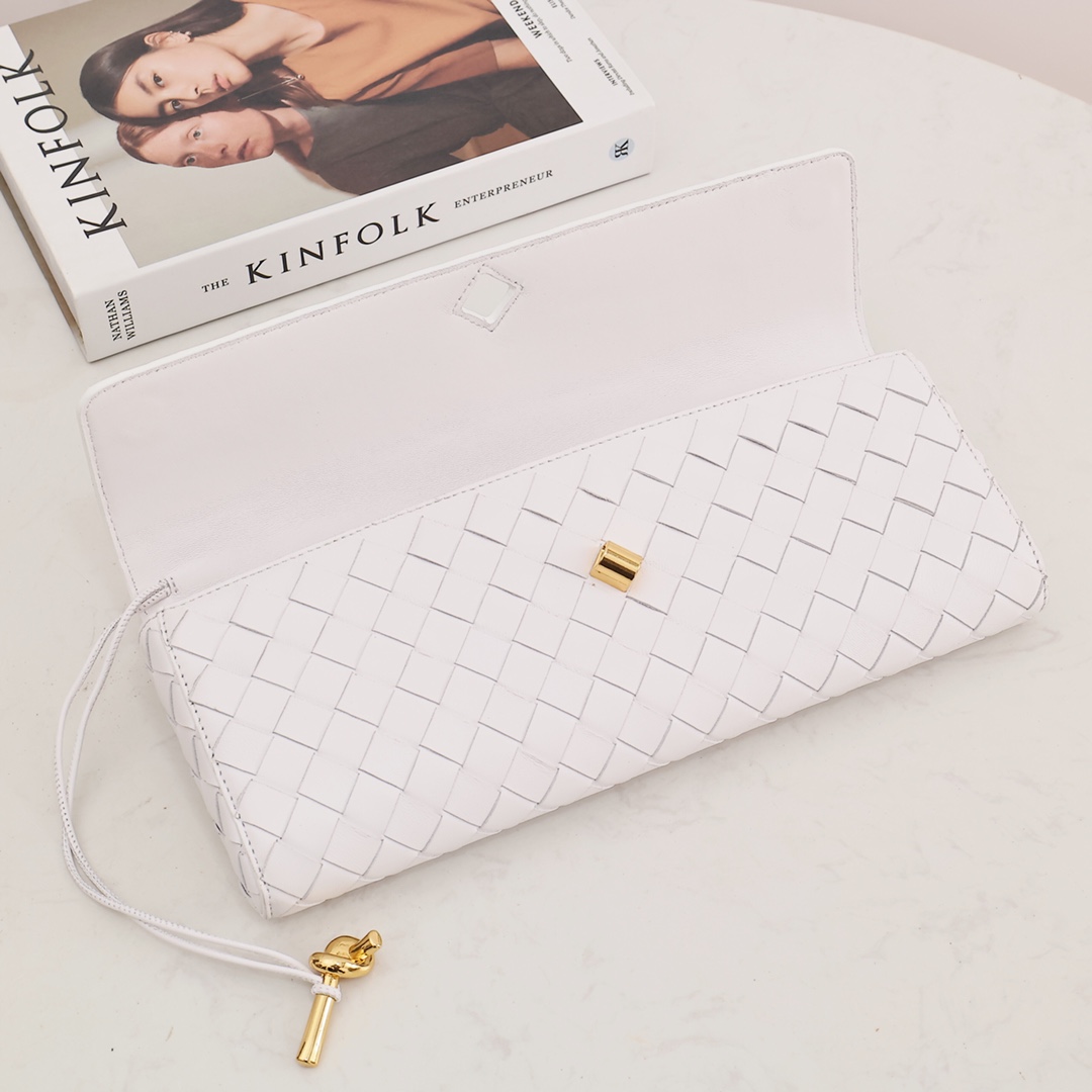 Bottega Veneta Long Clutch Andiamo With Handle - PerfectKickZ