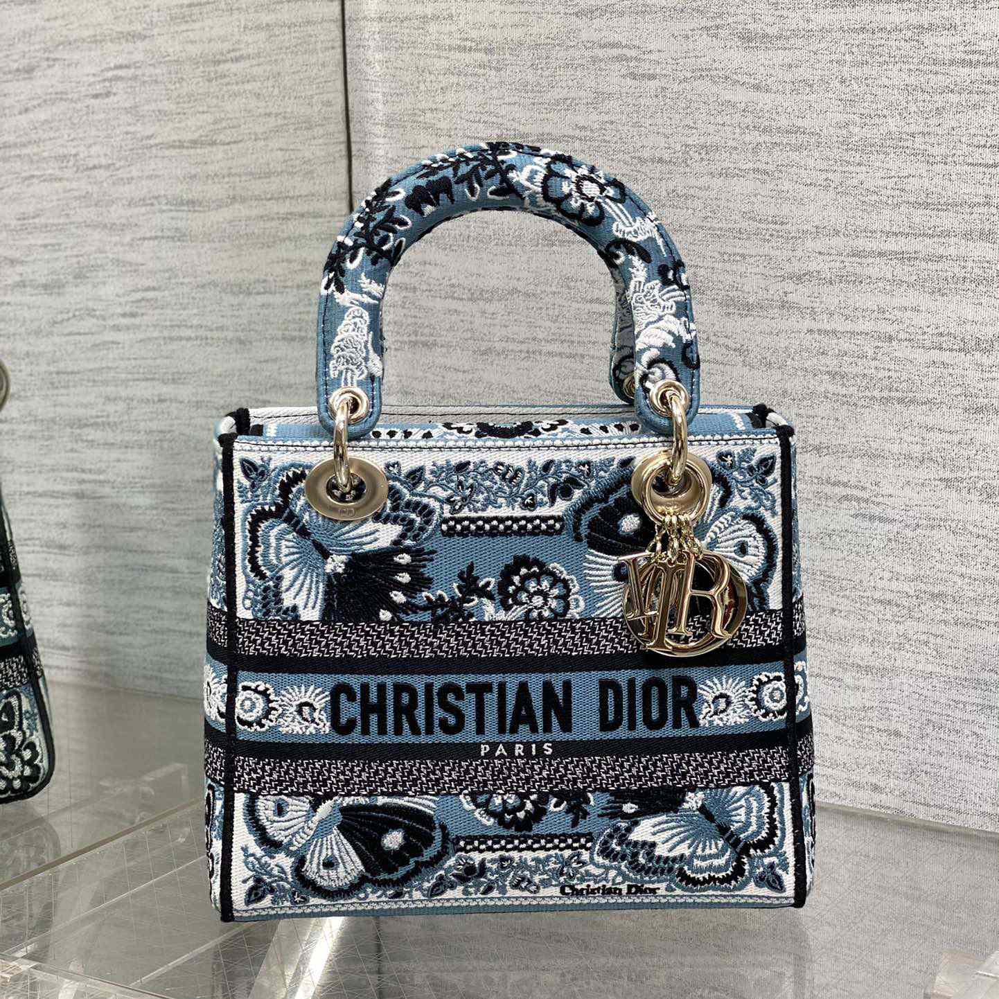 Dior Medium Lady D-Lite Bag - PerfectKickZ