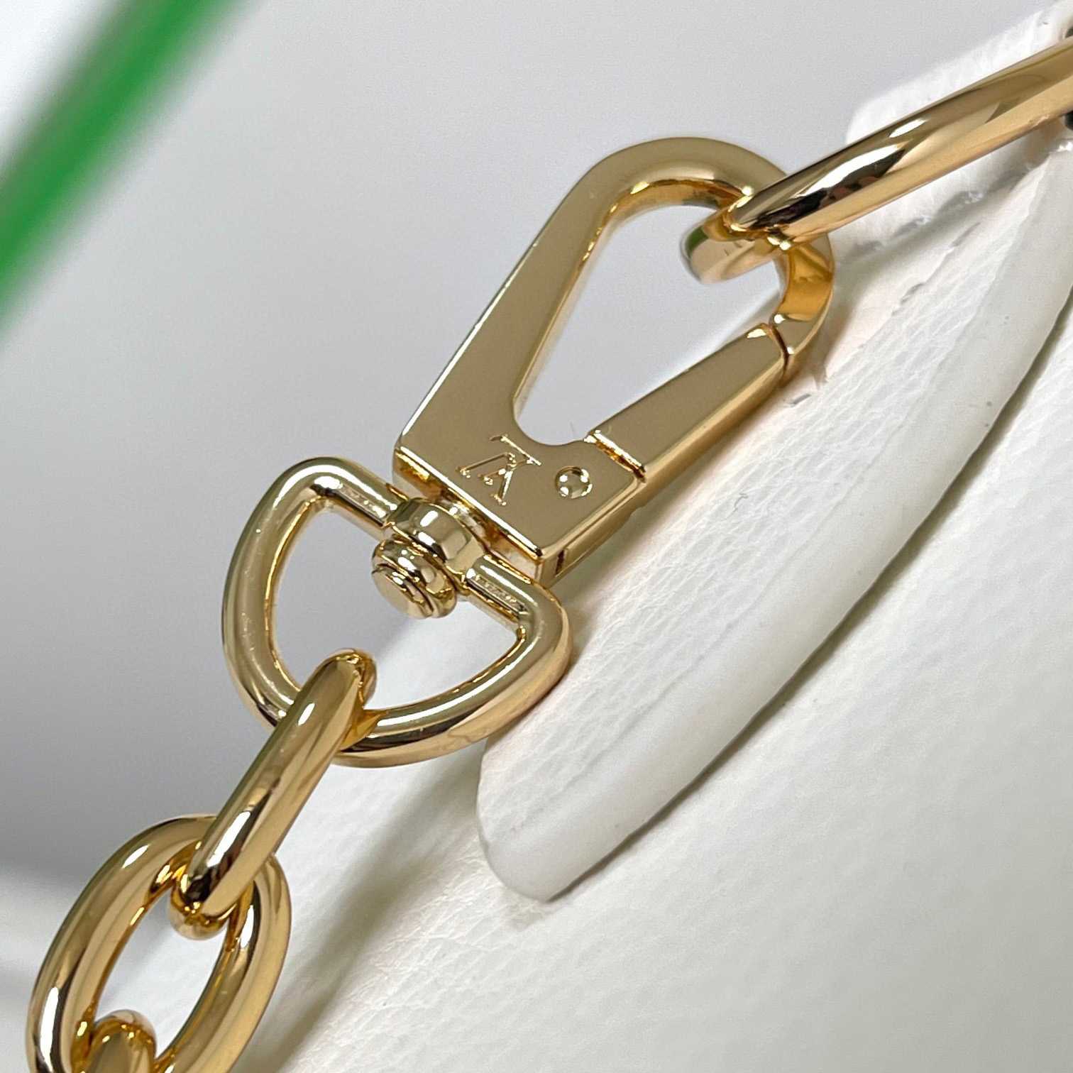 Louis Vuitton Speedy Bandouliere 20    M46875 - PerfectKickZ