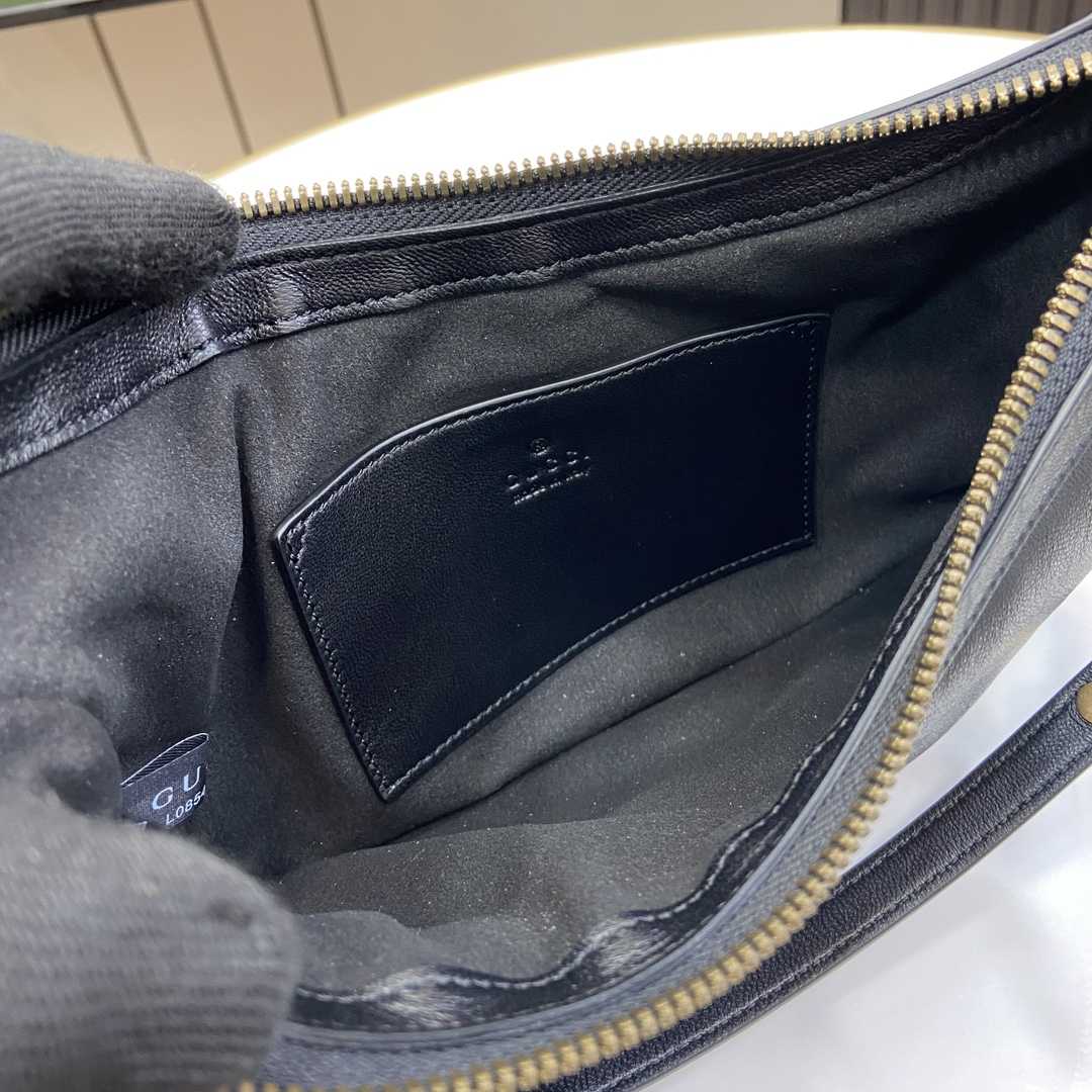 Gucci GG Marmont Small Shoulder Bag - PerfectKickZ