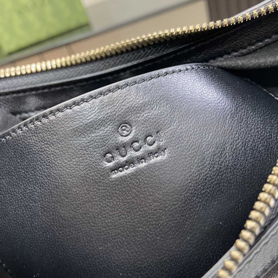 Gucci GG Marmont Small Shoulder Bag - PerfectKickZ