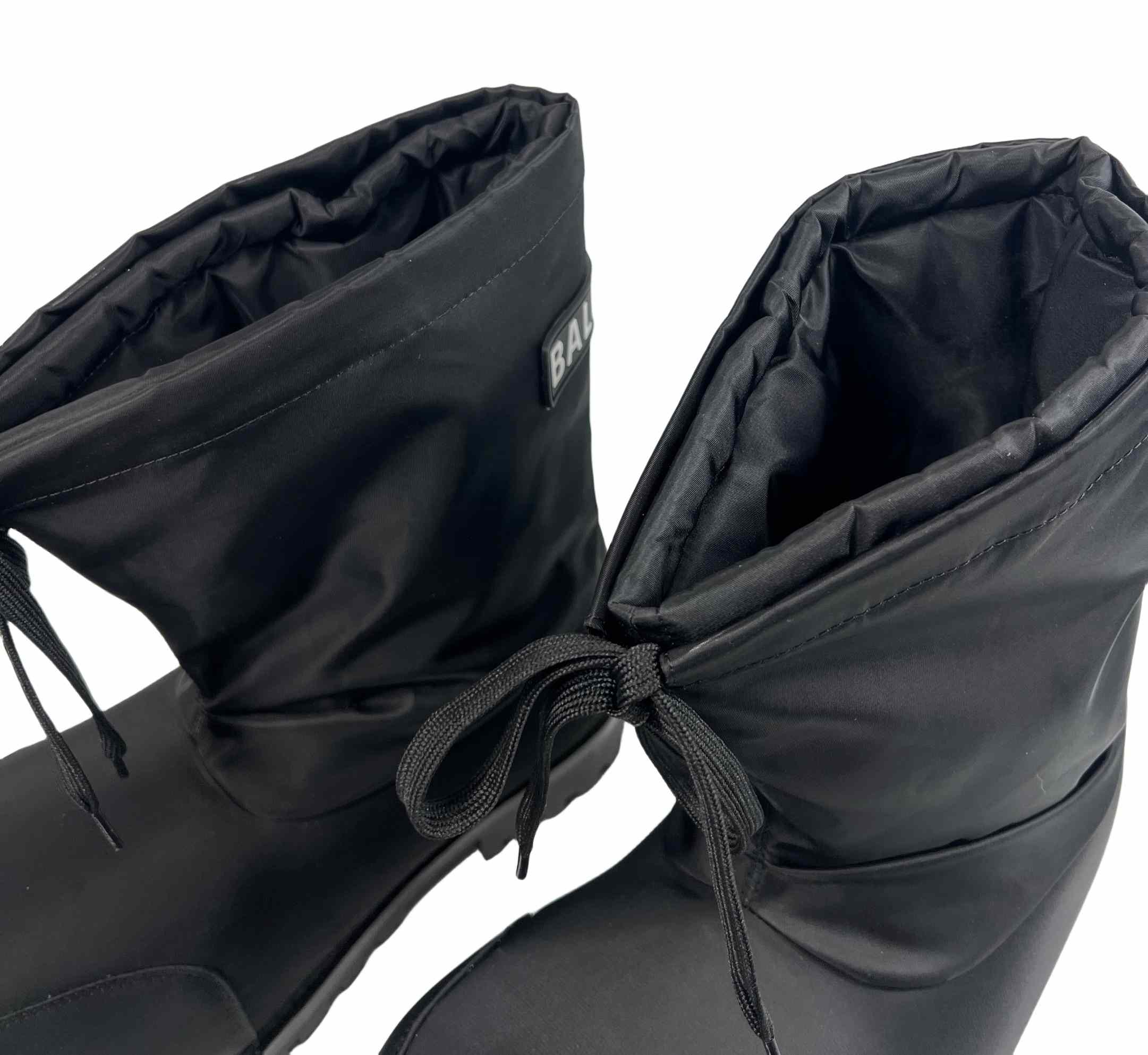 Balenciaga Alaska Low Boot In Black Nylon - PerfectKickZ