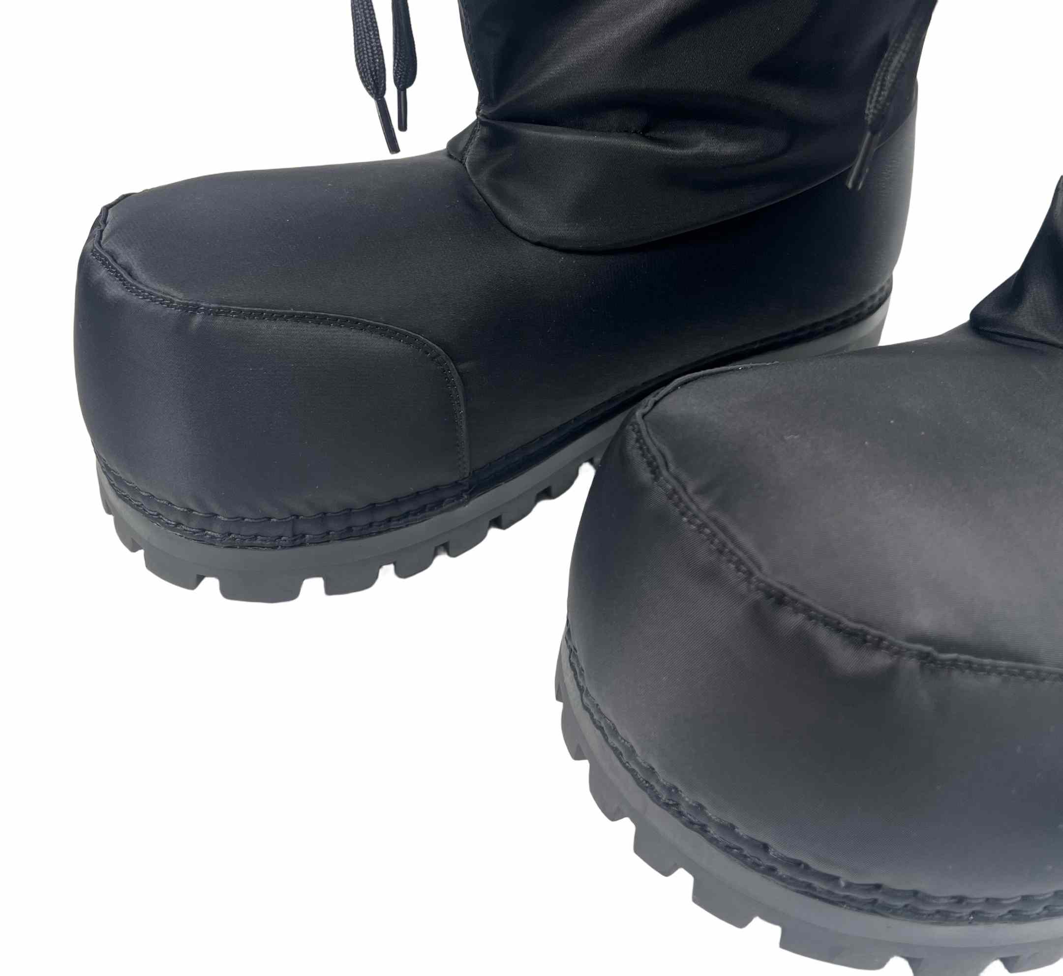 Balenciaga Alaska Low Boot In Black Nylon - PerfectKickZ