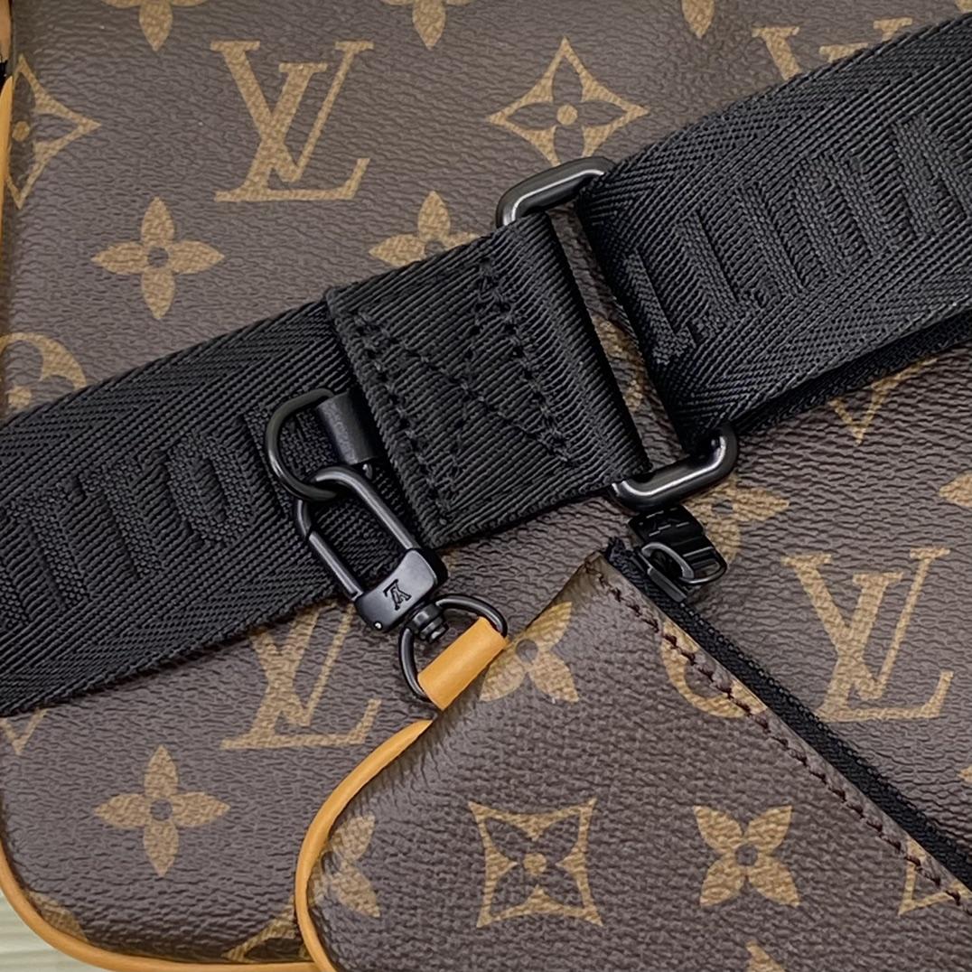 Louis Vuitton Trio Messenger    M46694 - PerfectKickZ