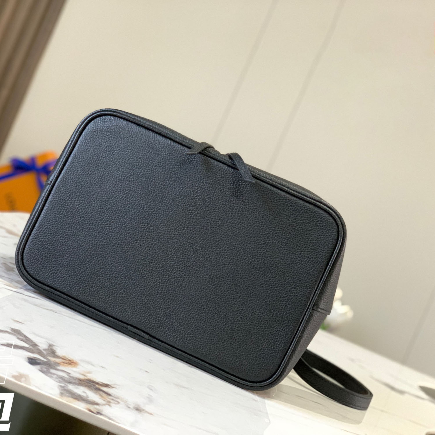 Louis Vuitton Néonoé MM  (26*26*17.5 cm) M45497 - PerfectKickZ