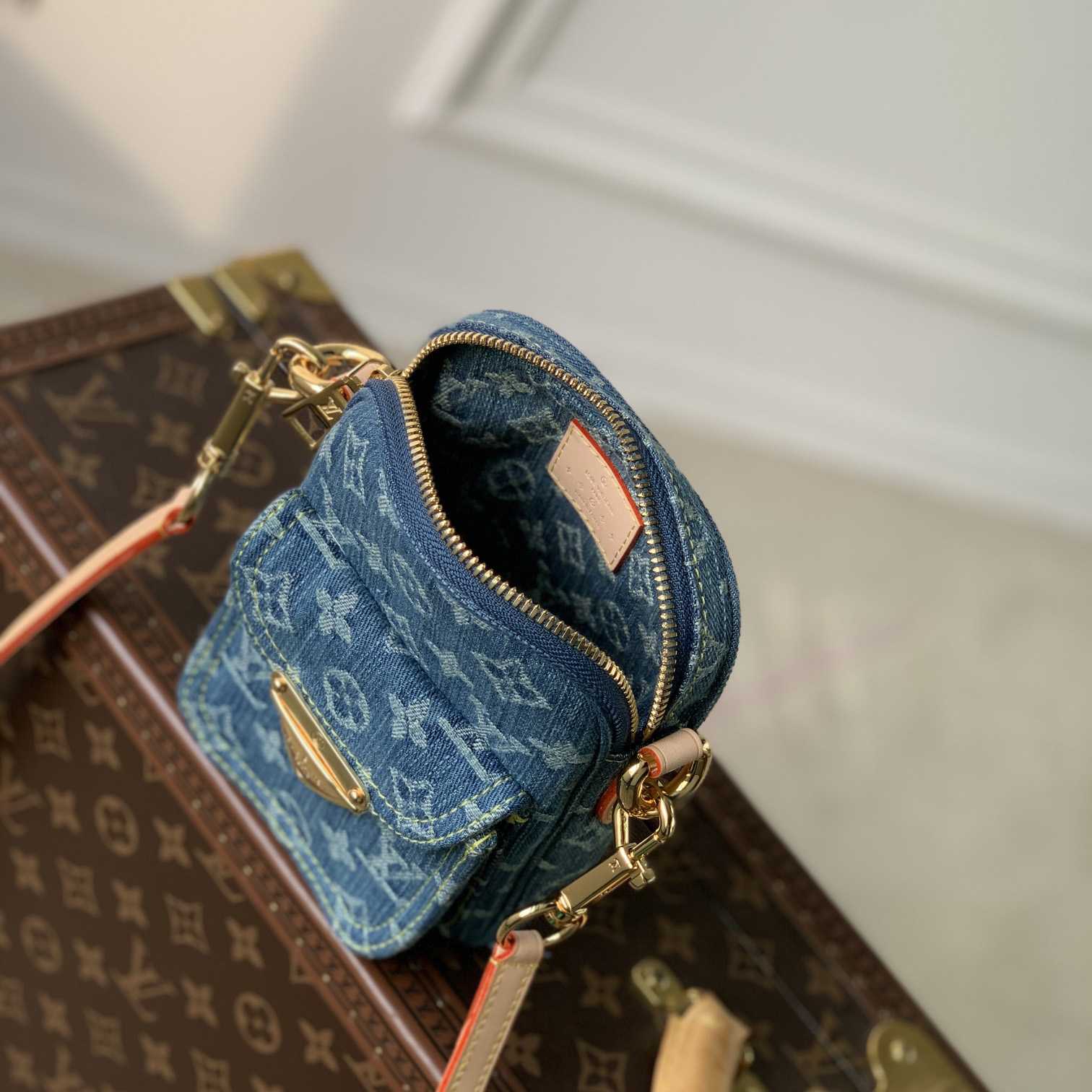 Louis Vuitton Fairfax Pochette    M82948 - PerfectKickZ