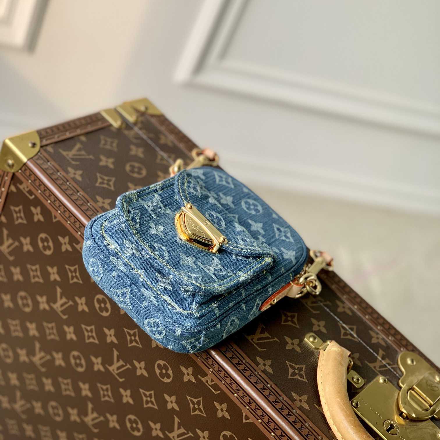 Louis Vuitton Fairfax Pochette    M82948 - PerfectKickZ