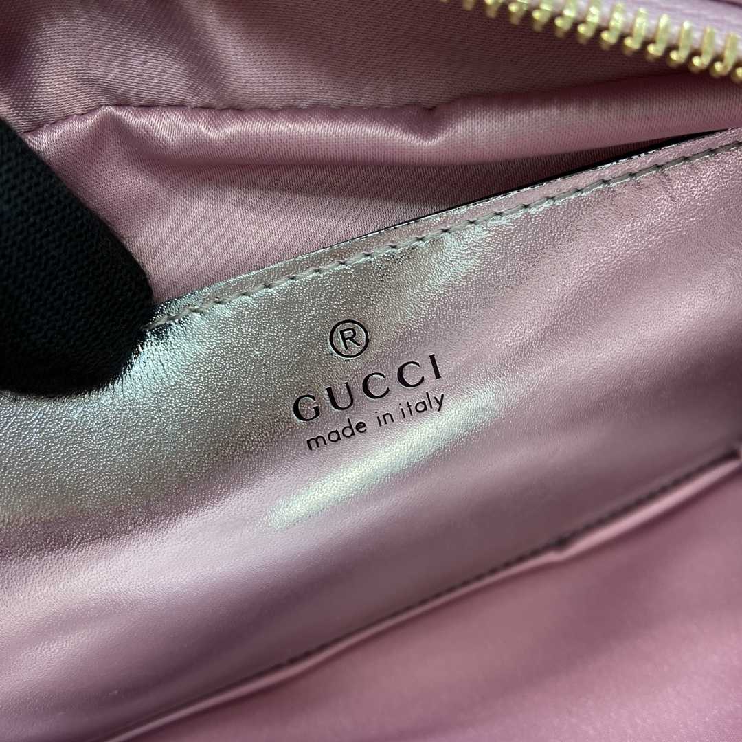 Gucci GG Marmont Small Shoulder Bag - 