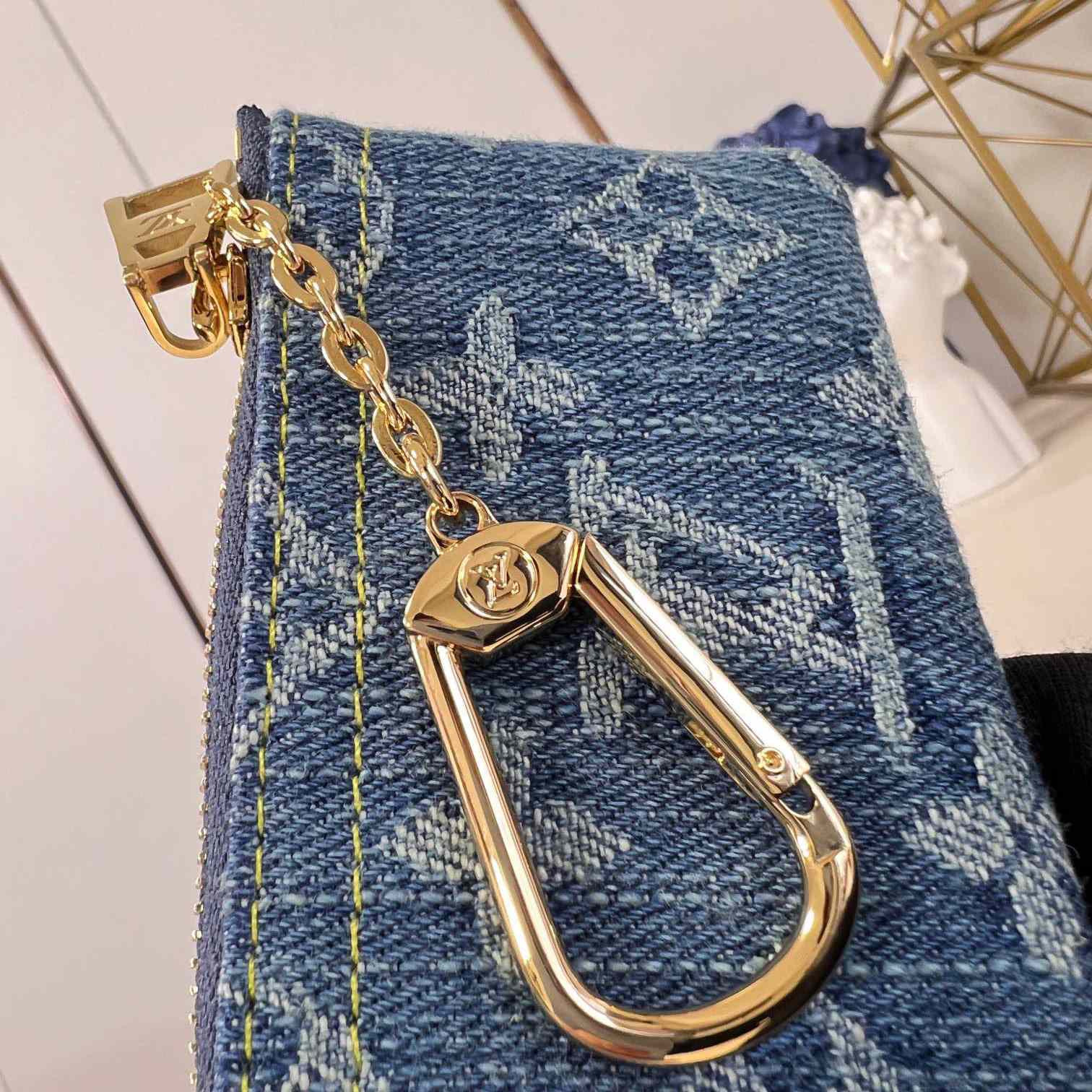 Louis Vuitton Key Pouch   M82961 - 