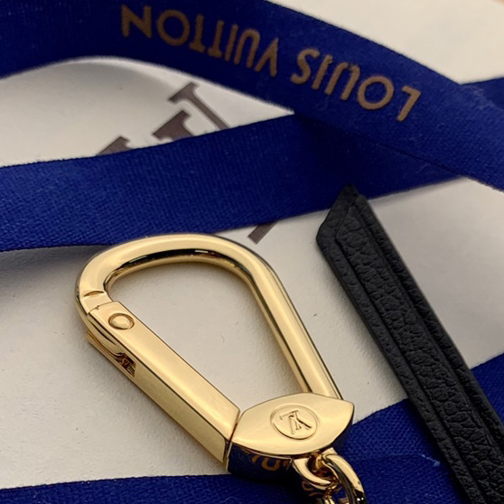 Louis Vuitton Key Pouch   M80879 - PerfectKickZ