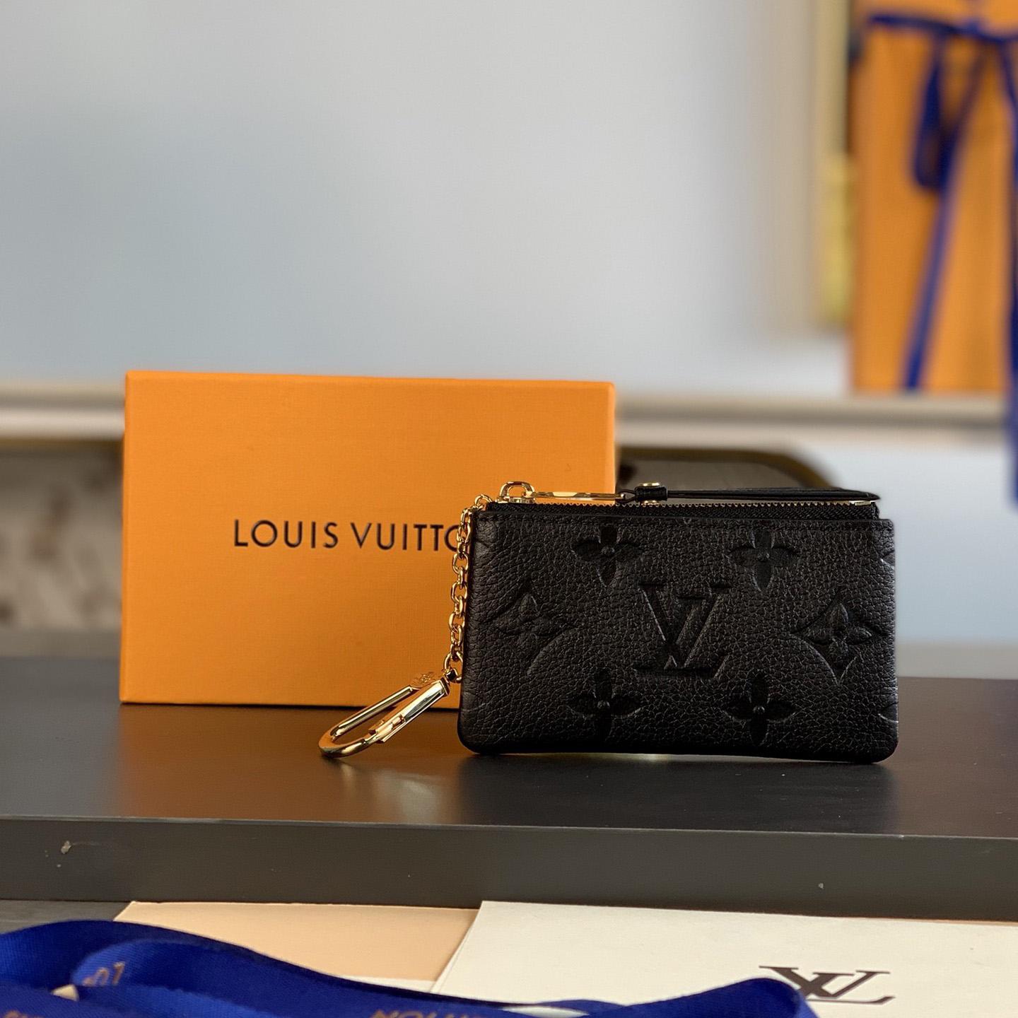 Louis Vuitton Key Pouch   M80879 - PerfectKickZ