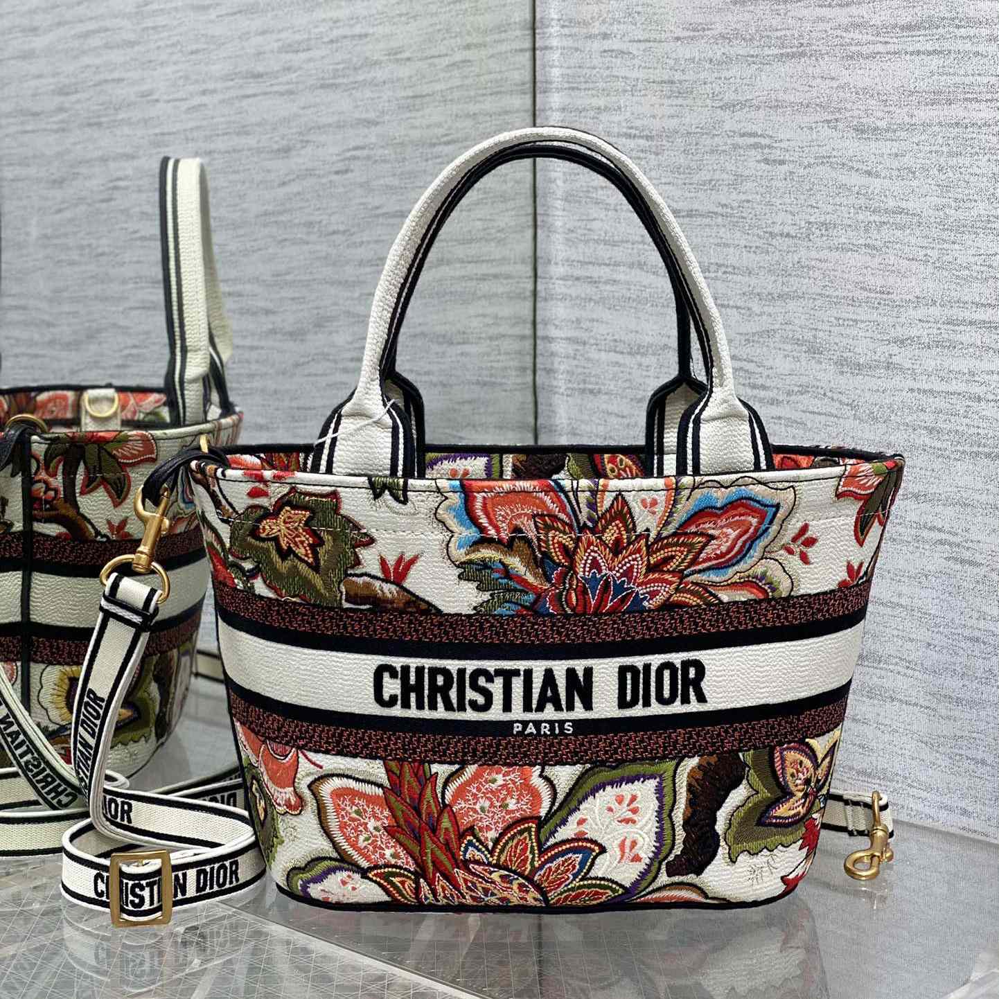 Dior Hat Basket Bag - PerfectKickZ
