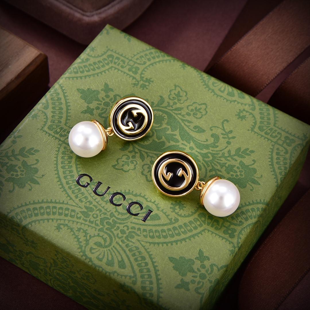 Gucci Blondie Pearl Earrings - PerfectKickZ