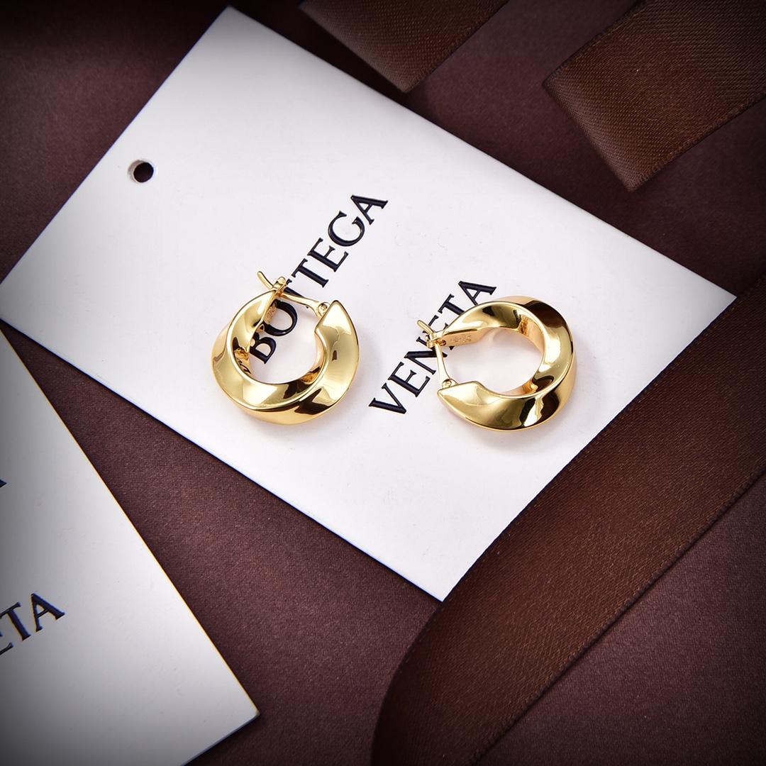 Bottega Veneta Twist Hoop Earrings - PerfectKickZ