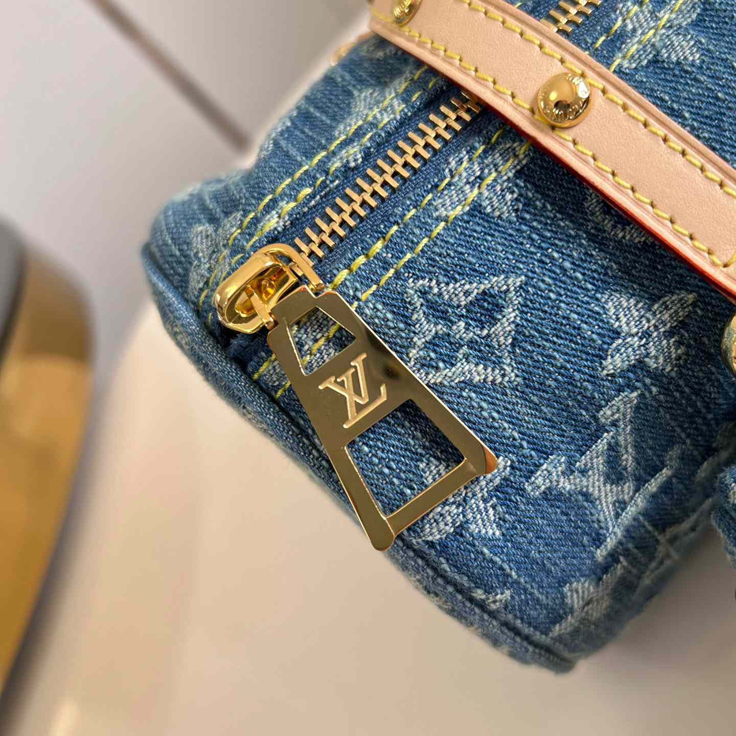 Louis Vuitton Papillon    M46830 - PerfectKickZ