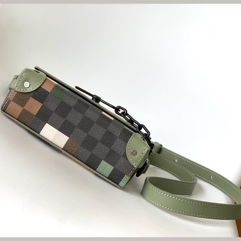 Louis Vuitton Steamer Wearable Wallet   M83172 - PerfectKickZ