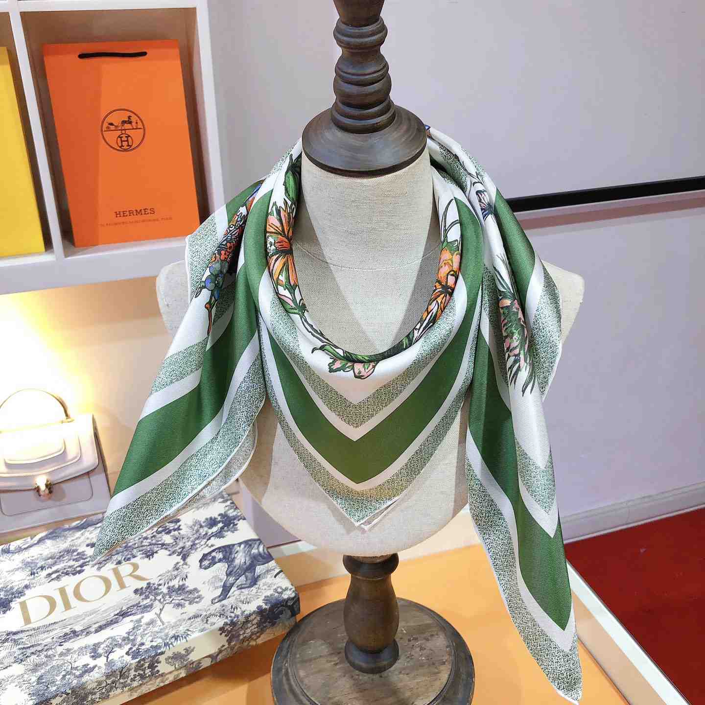 Dior Toile De Jouy Mexico 90 Square Scarf - 