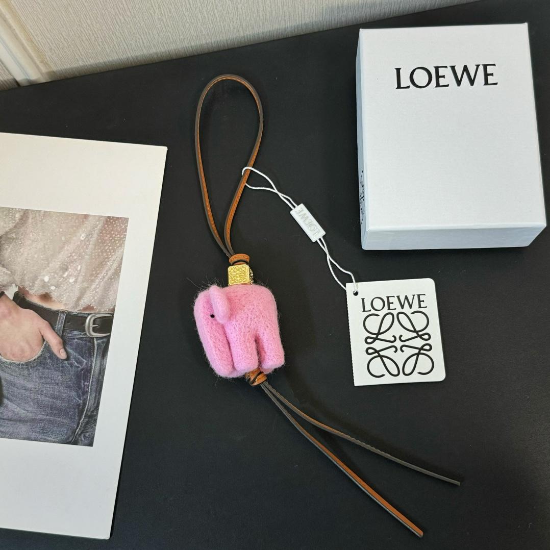 Loewe Elephant Charm In Felt And Calfskin - PerfectKickZ