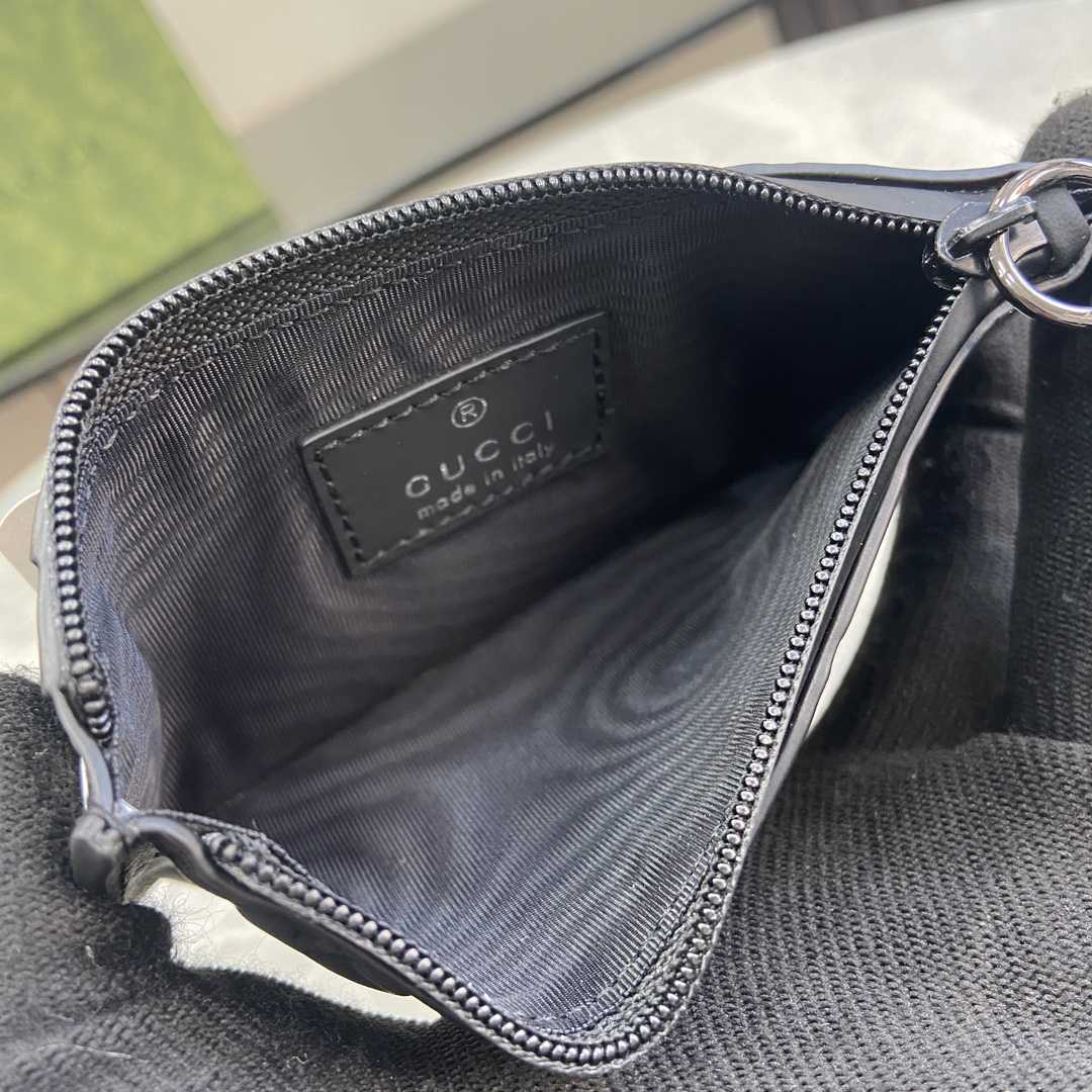 Gucci GG Rubber-effect Zip Card Case - PerfectKickZ